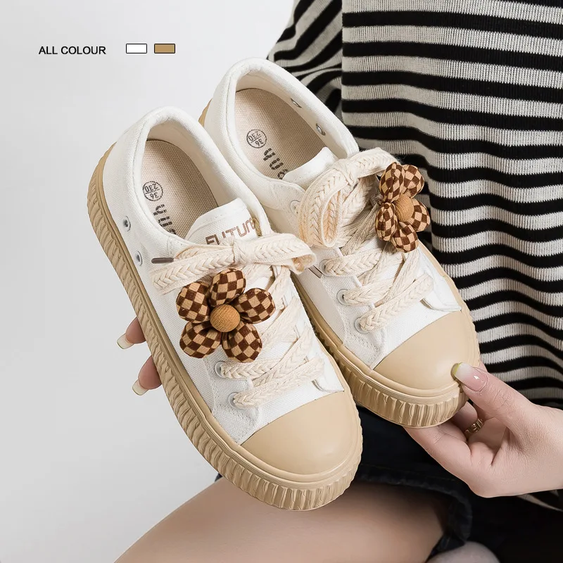 

2022 Summer New Biscuit Shoes Thick Bottom Wild White Shoes Ins Small Fragrance Niche Design Trendy Canvas Shoes Women