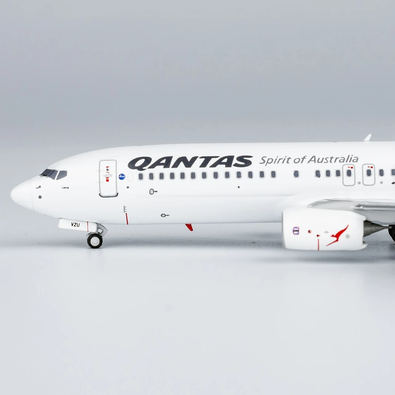 Коллекционный самолёт из сплава 58236 подарок NG модель 1:400 Qantas Airlines Боинг литый под
