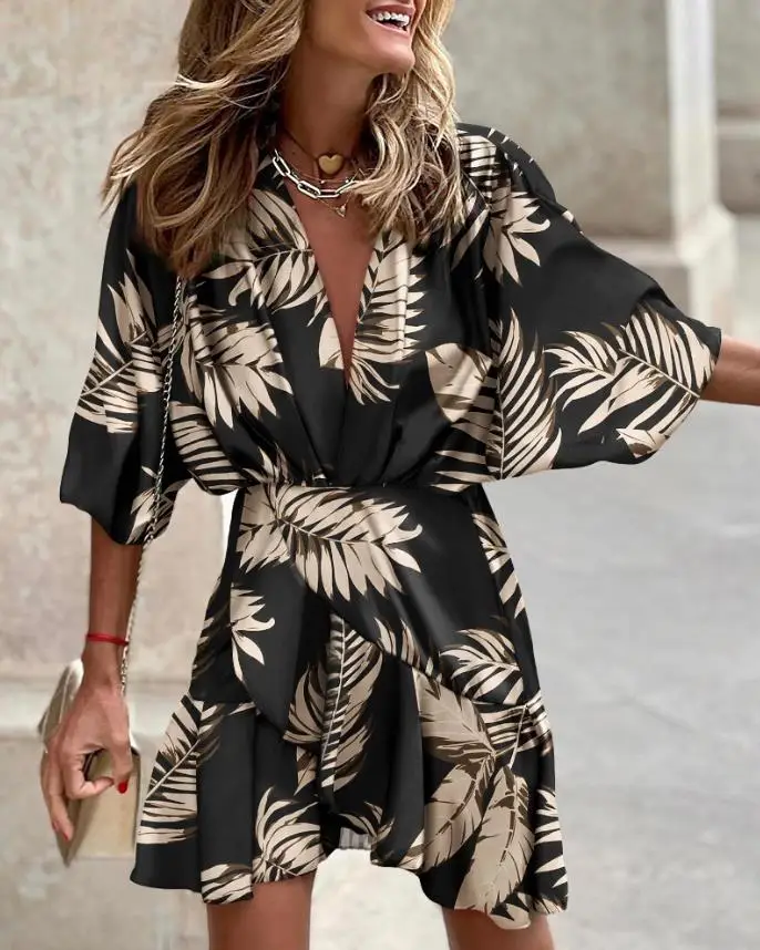 

Dresses For Women 2022 Summer Casual Vacation Batwing Sleeve V-Neck Ruffle Hem Leaf Tropical Print Fashion A Line Mini Dress