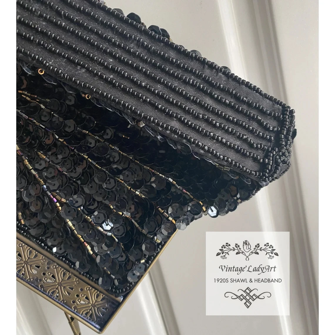 Винтажный клатч в виде павлина с блестками