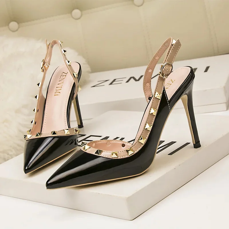 

Rivet Hollow Female Sandals 10CM PUMPS Simple and Fashionable Sexy Nightclub Stiletto High Heel Shallow Mouth Pointed