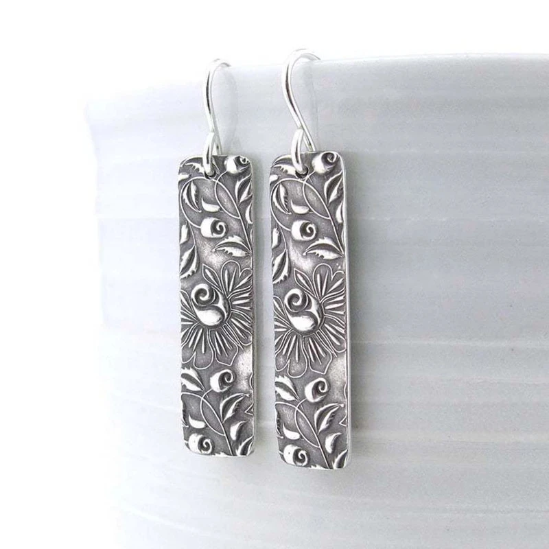 

Vintage Silver Plated Rectangular Carved Vine Branches and Leaves Flowers Earrings for Women To Wear Charming Jewelry