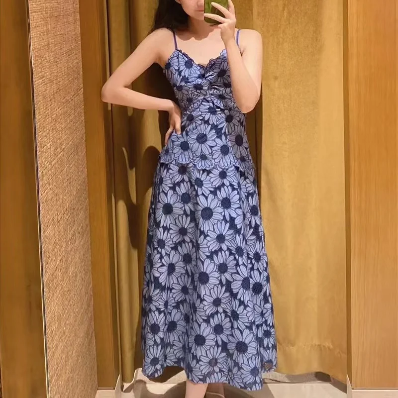 

Women's Hook Flower Hollow V-Neck Sleeveless Zipper Elegant Maxi Sling Dress