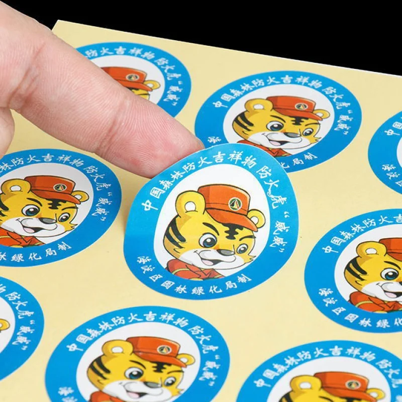 

Private Design Custom Die Cut Adhesive Paper Stickers with Shiny Gold Foil Printed Brand Logo