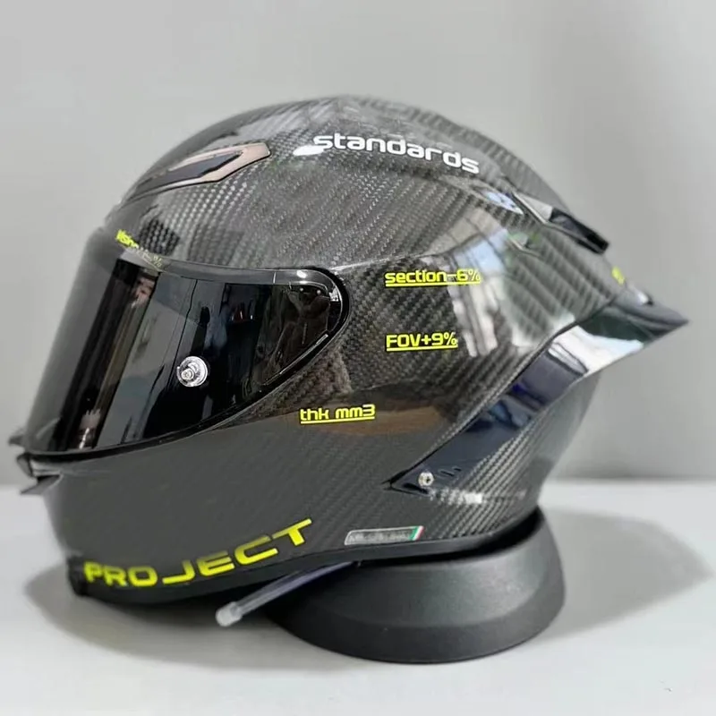 Шлем мотоциклетный из углеродного волокна светящийся на все лицо большой