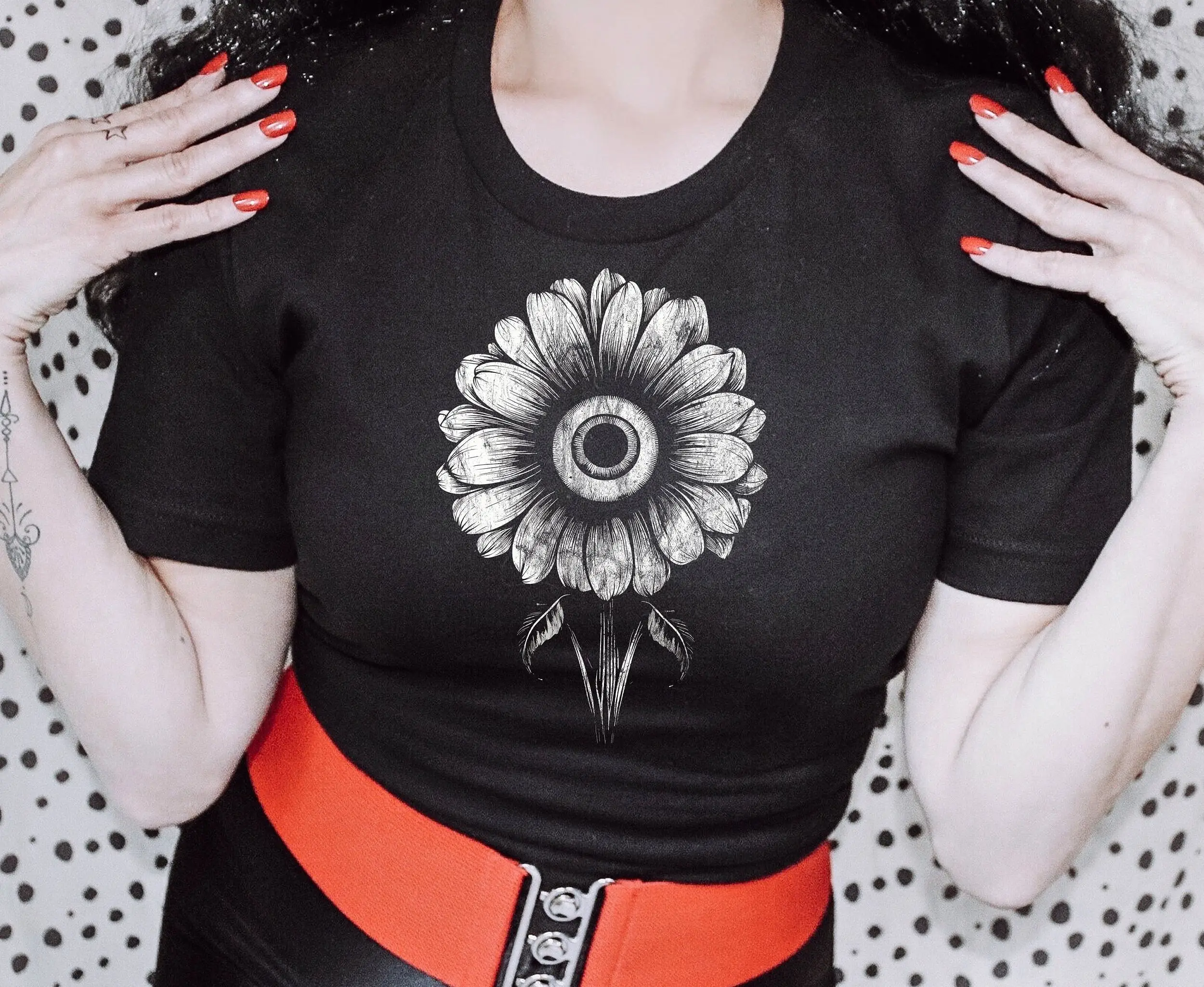 Футболка с цветком глазного яблока одежда Weirdcore странный день рождения для нее