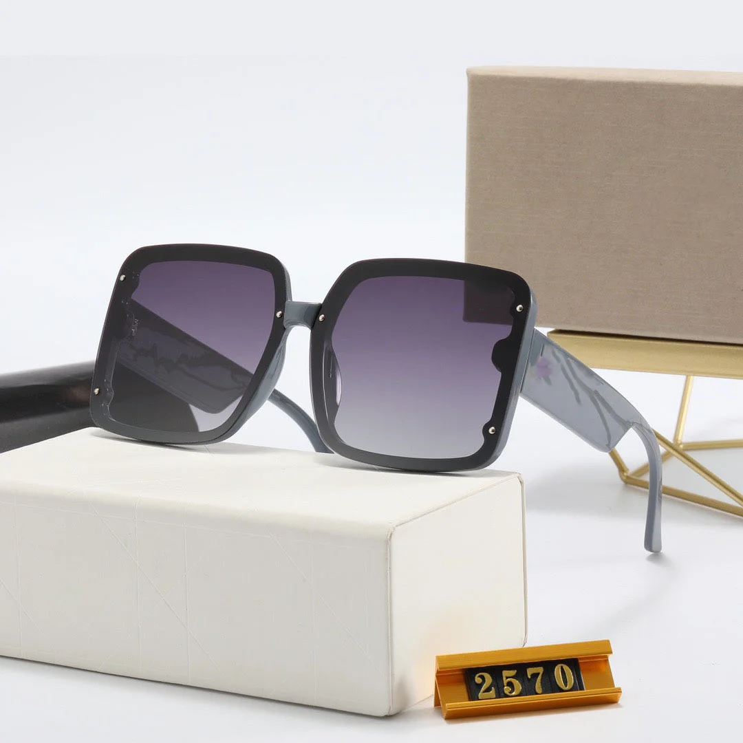 

Female Luxury Polarized Sunglasses 2021 Vintage Brand Designer Square Sun Glasses Summer Big Shades For Women Anti Glare Glasses