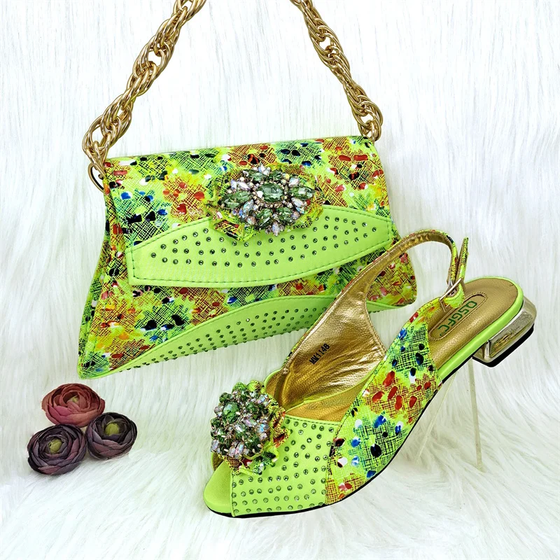 

Lemon Color Noble Three-Dimensional Bag With Elegant High Heels Shoes Italian Popular Design African Ladies Shoes Bag Set