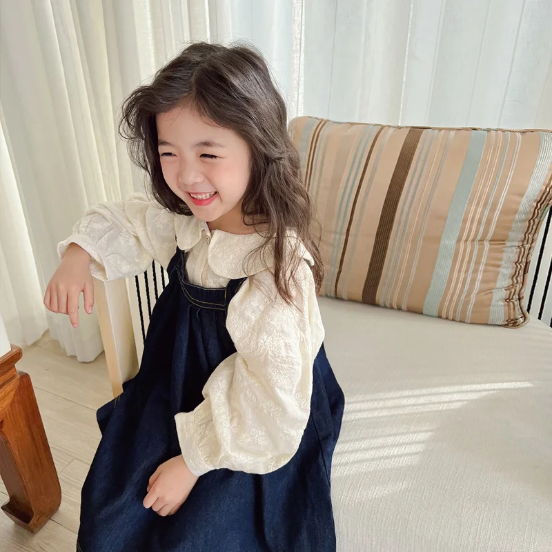 

2023 Spring and Autumn Girl Long-sleeved Shirt and Jean Strap Dress 2 To 10 Years Children Close Children's Suit