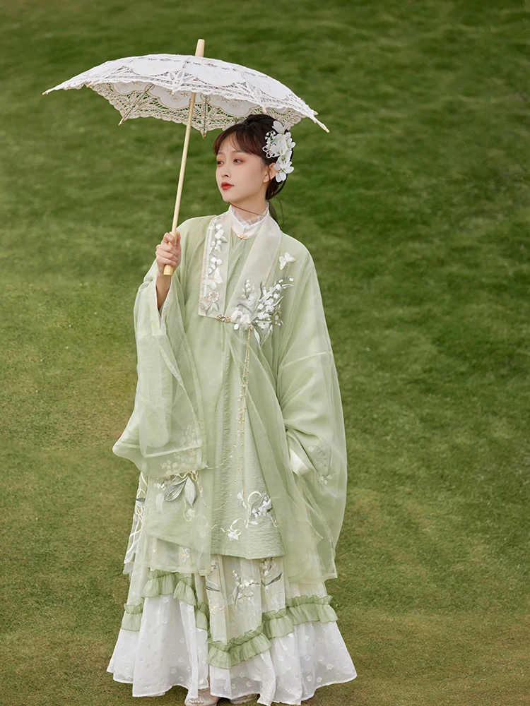 On the evening of July, Jun Yingxian improved Ming embroidered lily of the valley, bright draped stand collar long shirt
