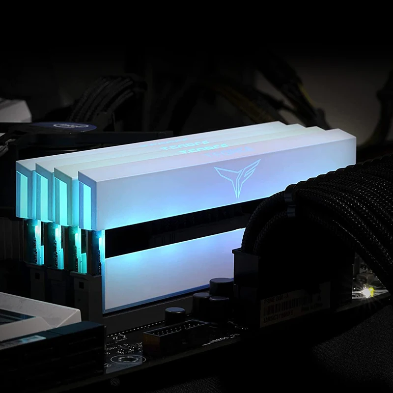 TEAMGROUP T-Force Xtreem ARGB 3600MHz 4000MHz (2x8GB) / (2x16GB) Dual Channel DDR4 DRAM Desktop Gaming Memory Ram (White) - купить по