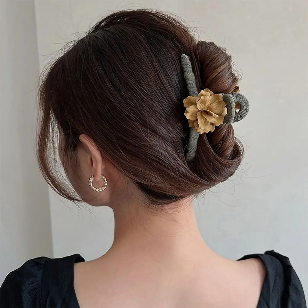 

Модные заколки для волос тюльпан темпераментная элегантная заколка для волос с цветком розы простой винтажный большой зажим для волос с ак...