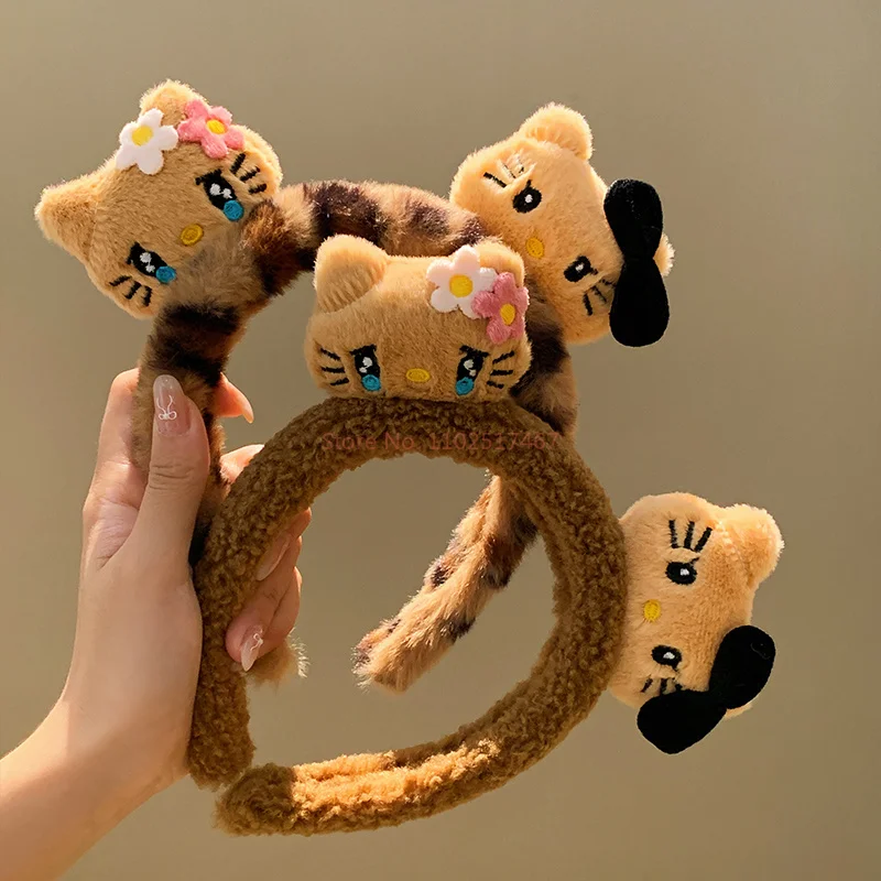 Новинка 2024 милая стильная повязка на голову Hello Kitty черная кожаная с леопардовым