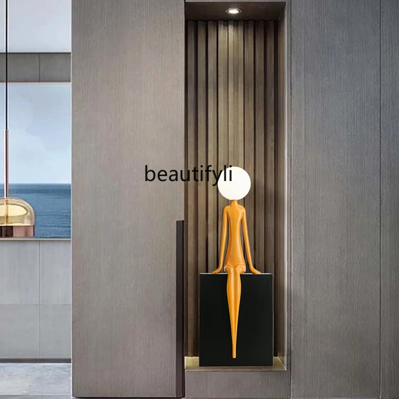 

GY Creative Modern Humanoid Sculpture Desktop Light Luxury Table Lamp Home Ornament Bedside Art Decoration Ornaments