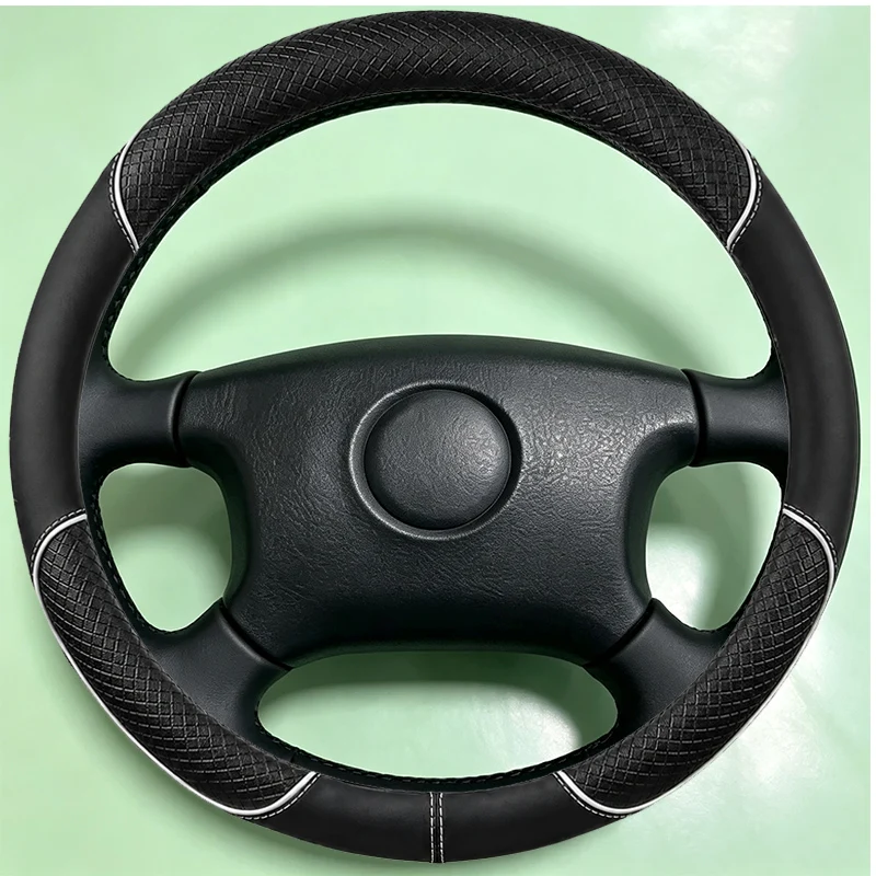 Фото Для Suzuki Vitara 1994-2004, полностью обшитый вручную чехол на руль из черной кожи наппа, аксессуар для салона автомобиля. №3