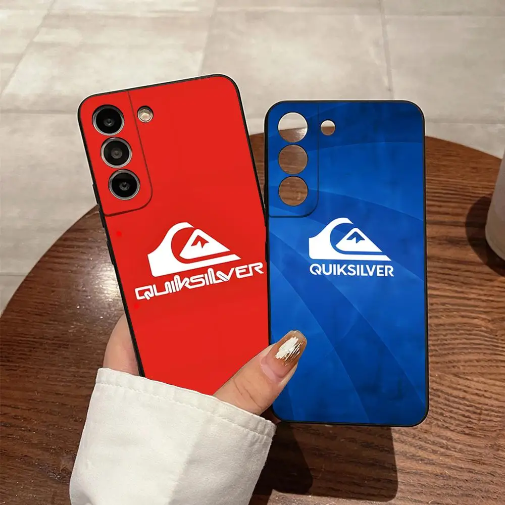 Фото Чехол для телефона Quiksilver Surf And SkateboardS для Samsung S25 Ultra, S26, S24 FE, S23, S22, S20, S21 Plus, A54, A34, A53, A16 (задняя крышка) №1