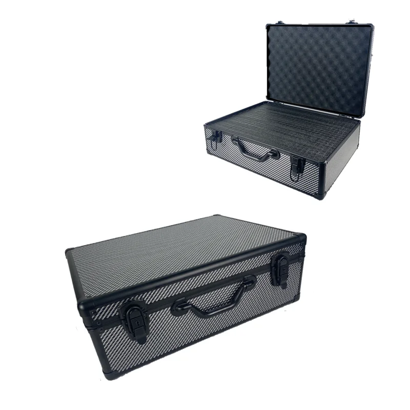 

Пеликан Ящик для инструментов из углеродного волокна черный