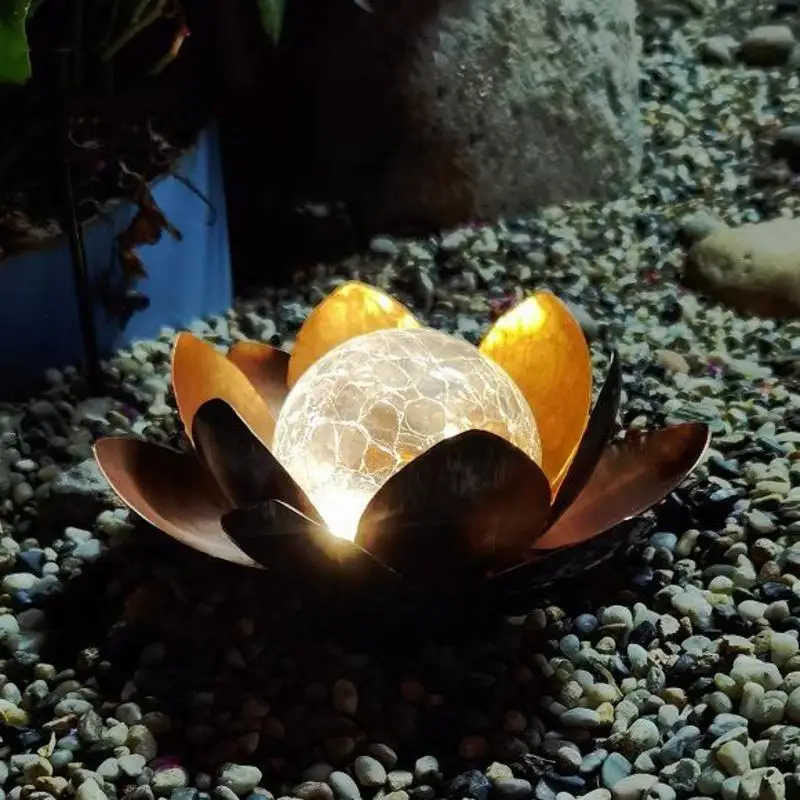 

Unqiue Amber Cracked Glass Lotus Solar Light Waterproof Metal Flower LED Light Garden Lamp For Patio Pathway Lawn Decoration