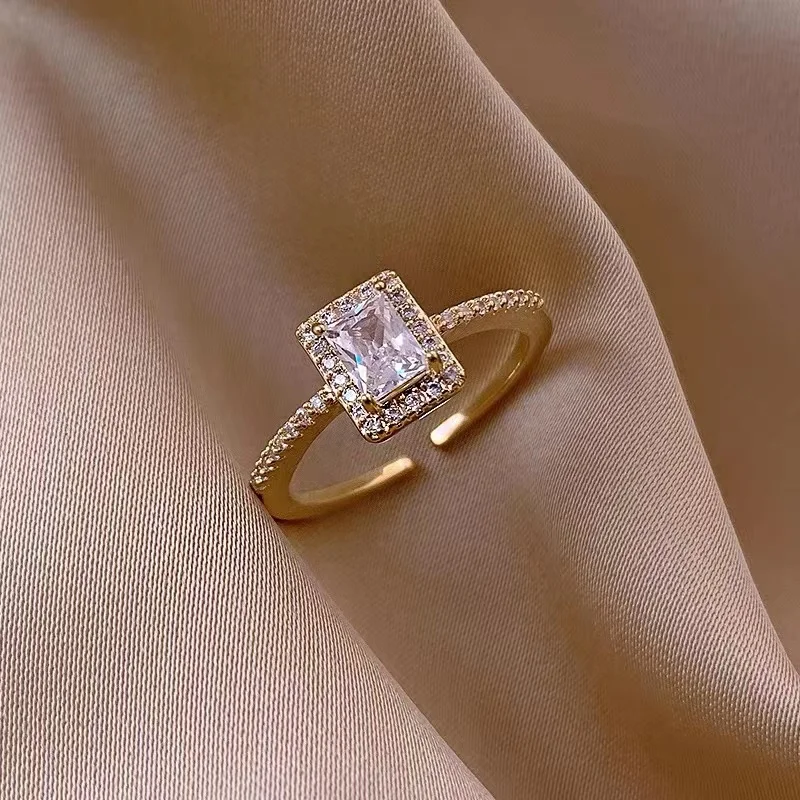 

Open Square Ring Ins Niche Design Cold Color Wind Index Finger Ring French Light Luxury Super Flash Tide Gold Ring