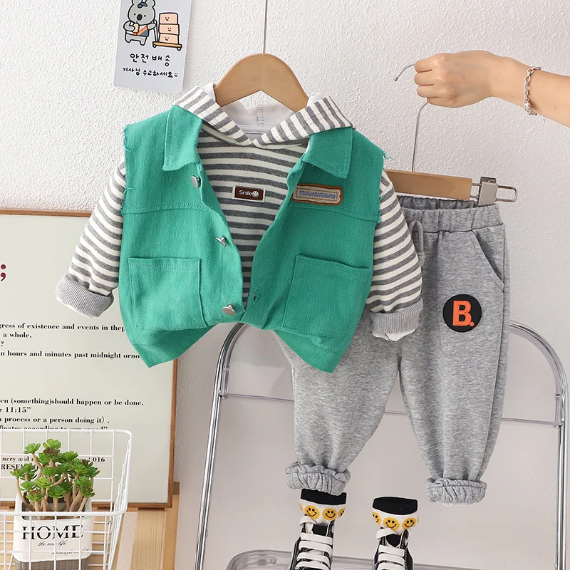 

2023 New Spring Autumn Baby Boy Clothes 1 to 2 Years Vest + Striped Hoodies + Pants 3PCS Sprot Sets for Kids Bebes Jogging Suits