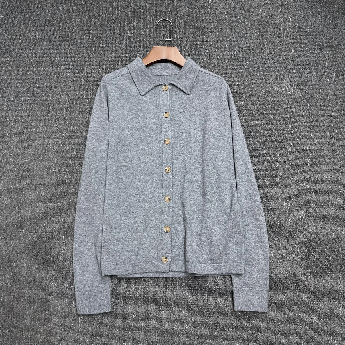 Maxdutti 2024 зимний минималистичный шерстяной свитер однобортный вязаный кардиган с