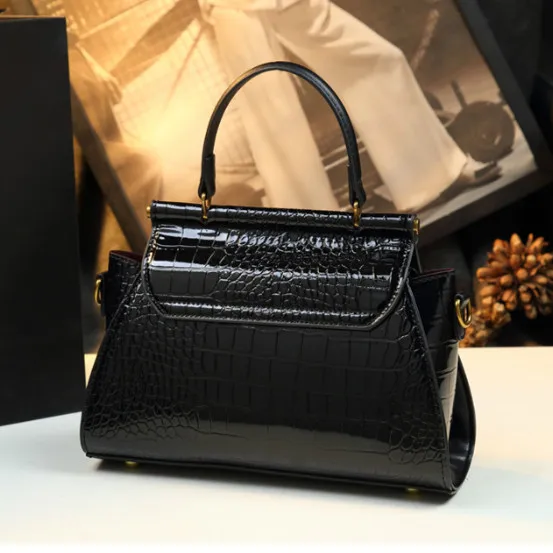 Женские сумки из кожи с крокодиловым узором новинка 2024 модная женская сумка