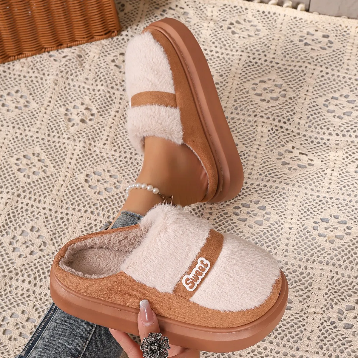 Новые женские ботинки с круглым носком и нескользящие повседневные тапочки