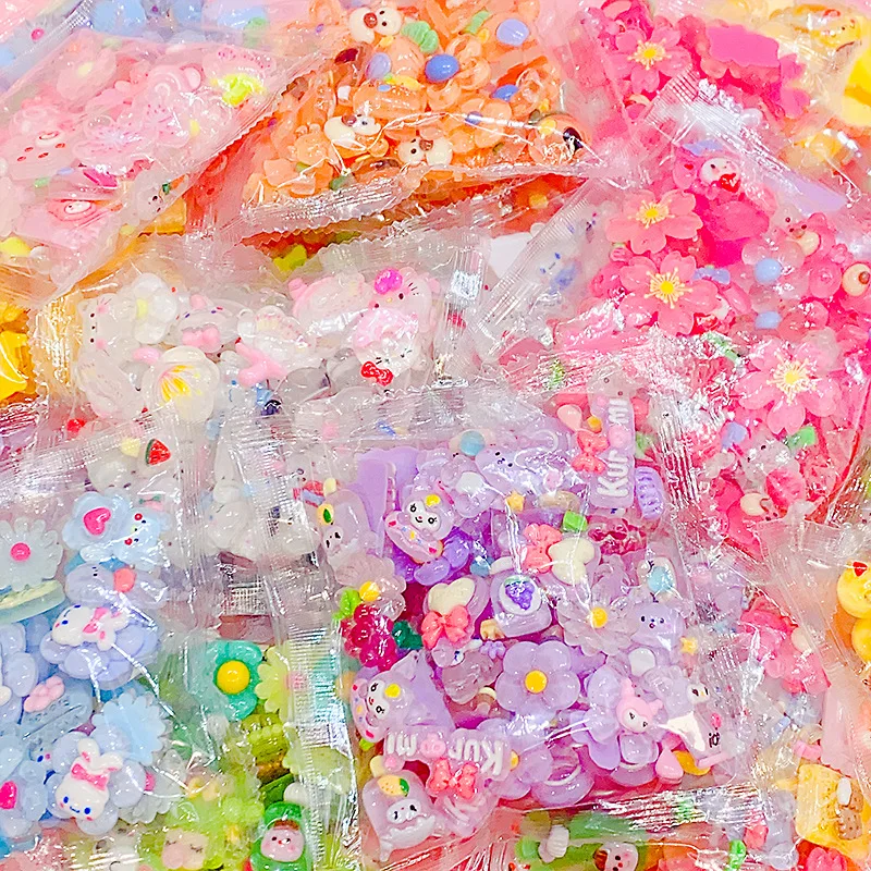 Фото 20/50 шт. смешанные резиновые Подвески серии Sanrio аксессуары для самостоятельного изготовления телефона Аксессуары для зажима для волос Детские игрушки ювелирные изделия №1
