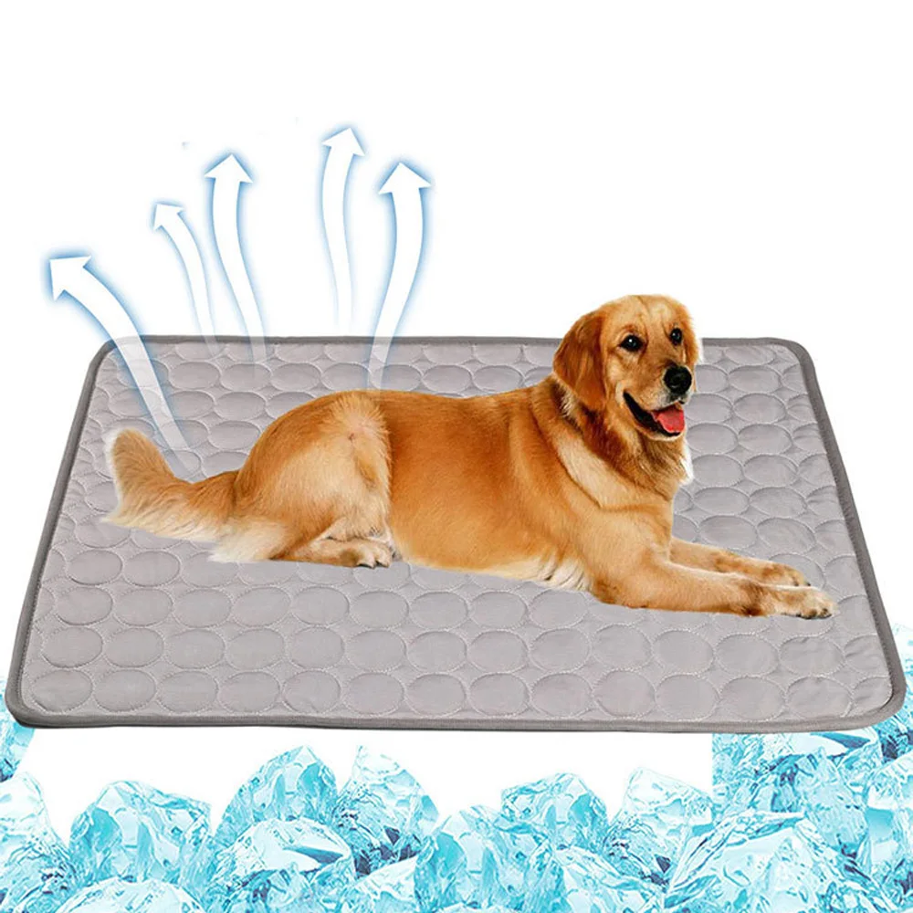 

Pet Ice Silk Mat Cat Cool Pad Cooling Supplies Summer Icepad Portable Pets Washable Small Medium Large Dogs Car Bed Sofa Pads