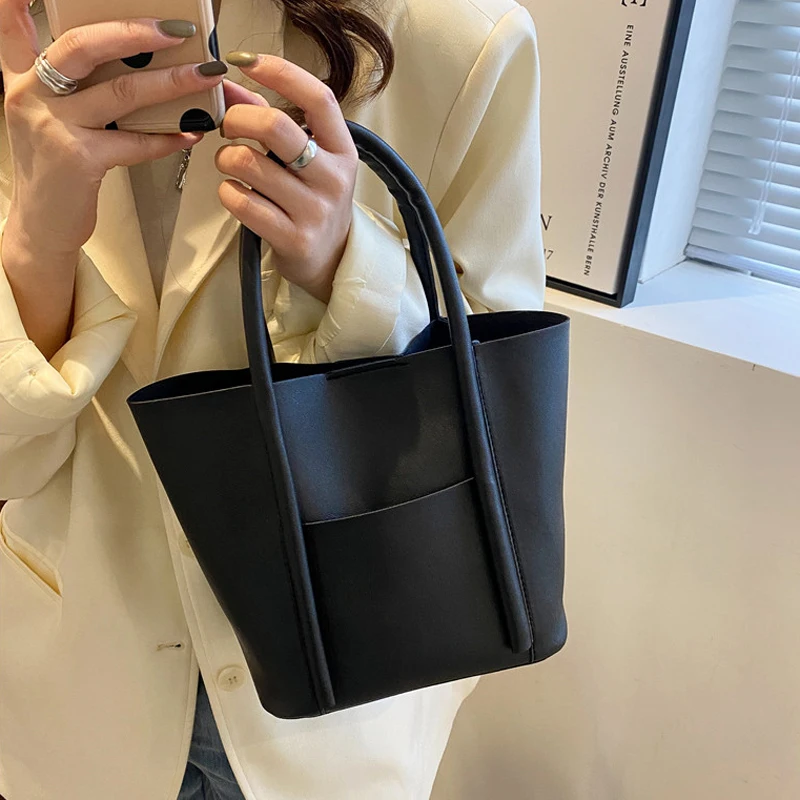 

Portable Bucket Bag Women 2022 New Fashion Golf Sports Bag Leisure Bag