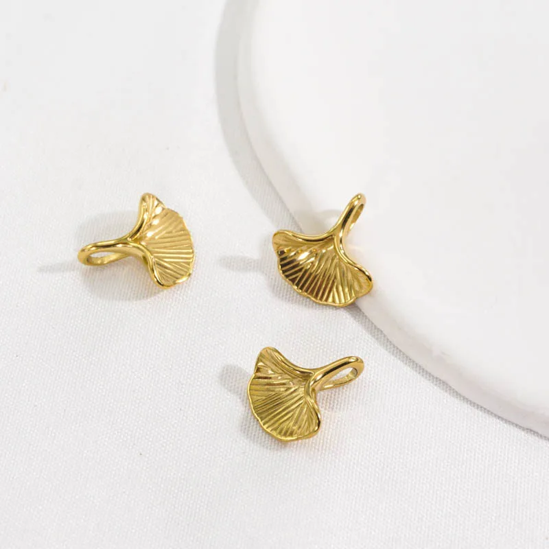

Trendy Cute Trendy Gold Color Gingko Leaves Stainless Steel Charms for Women Earrings Necklaces Bracelets Pendant Jewelry Making