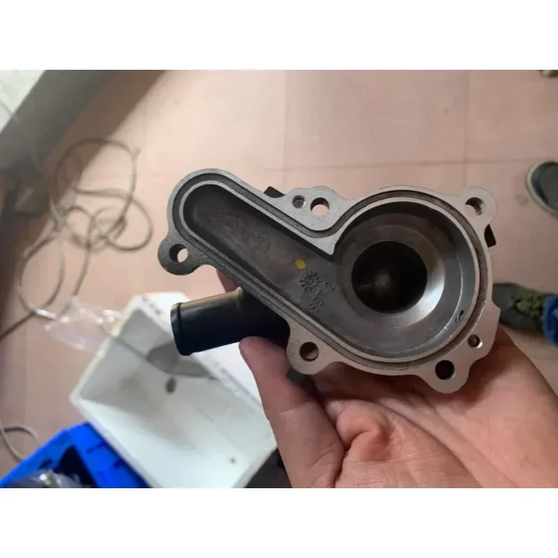 Крышка водяного насоса двигателя NINJA400 Ninja 400 z400 оригинальные аксессуары