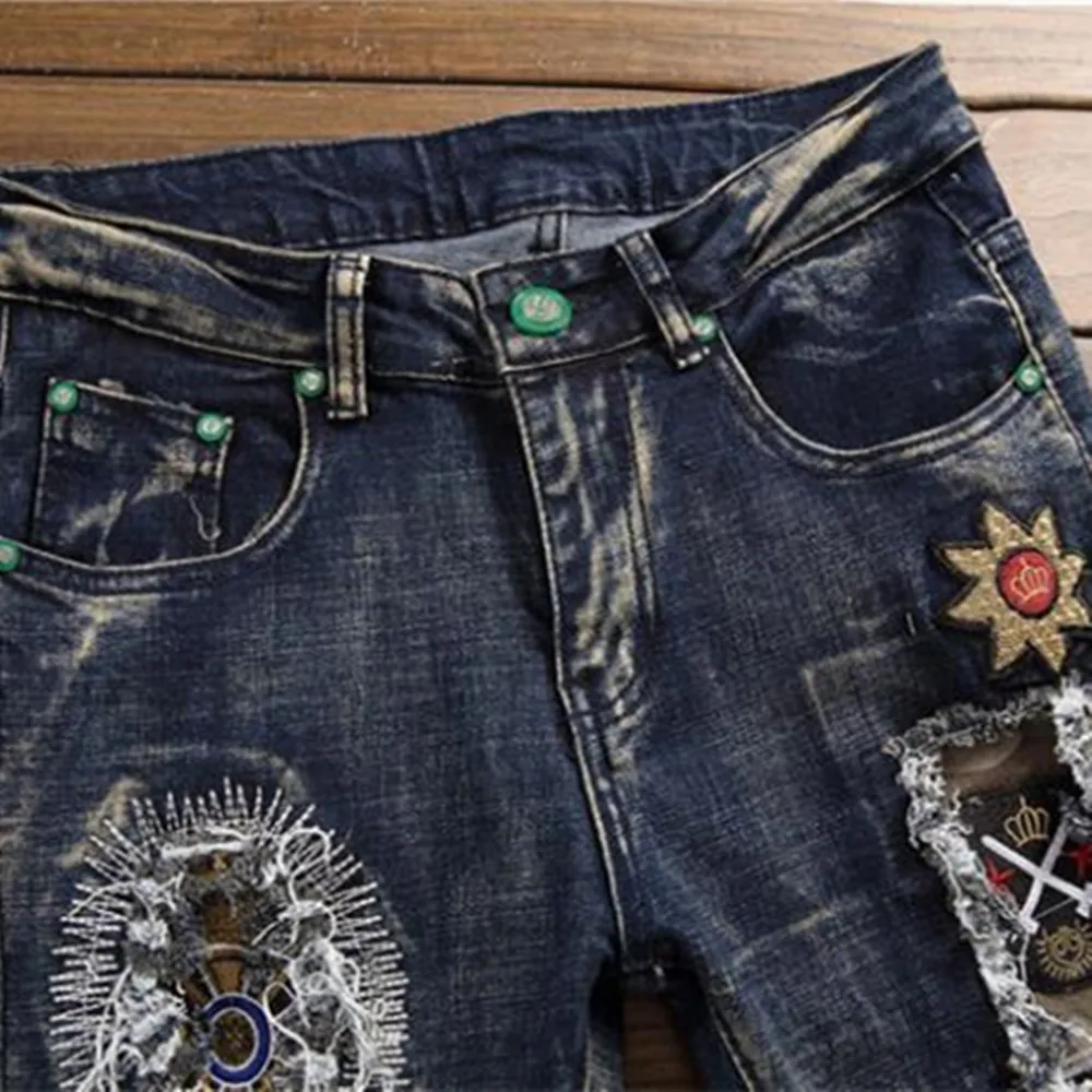 New Men's Jeans Blue Embroidery Hole Patch Jeans Fashion Trend Emblem Embroidery Trend Jeans