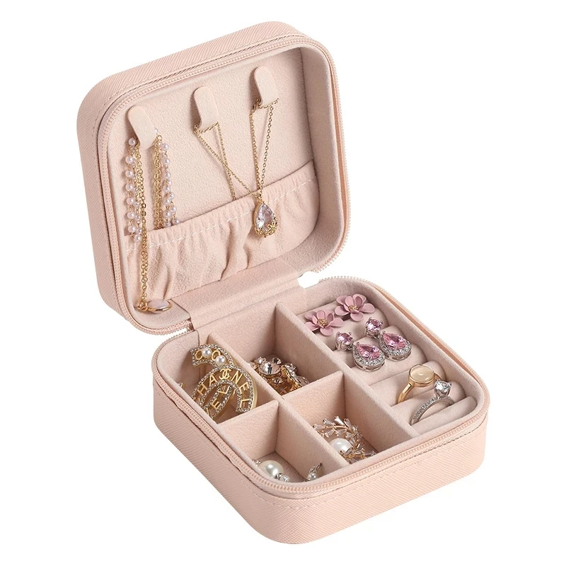 

Portable Jewelry Box Rings, Earrings, Necklaces, Studs, Jewelry Travel Storage Boxes Made of PU+ Flannel