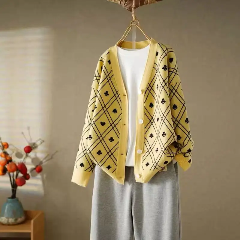 

2023 New Autumn and Winter Simple and Loose Relaxed Western Rhombic Poker Pattern Jacquard Knitted Cardigan Sweater Coat