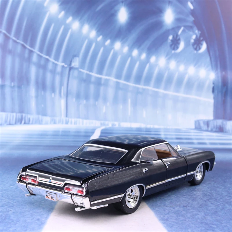 Nicce 1:24 1967 Chevrolet Impala SS Sport Sedan Simulation Diecast Metal Alloy Model Car CHEVY Игрушка для детей коллекция подарков J80 on.