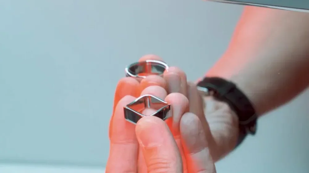 Кольцо Ambi (серебристый/черный) Волшебные трюки Круг Квадратный Магия Аксессуары