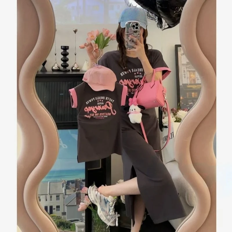 

Платье-футболка с коротким рукавом и надписью для мамы и дочки