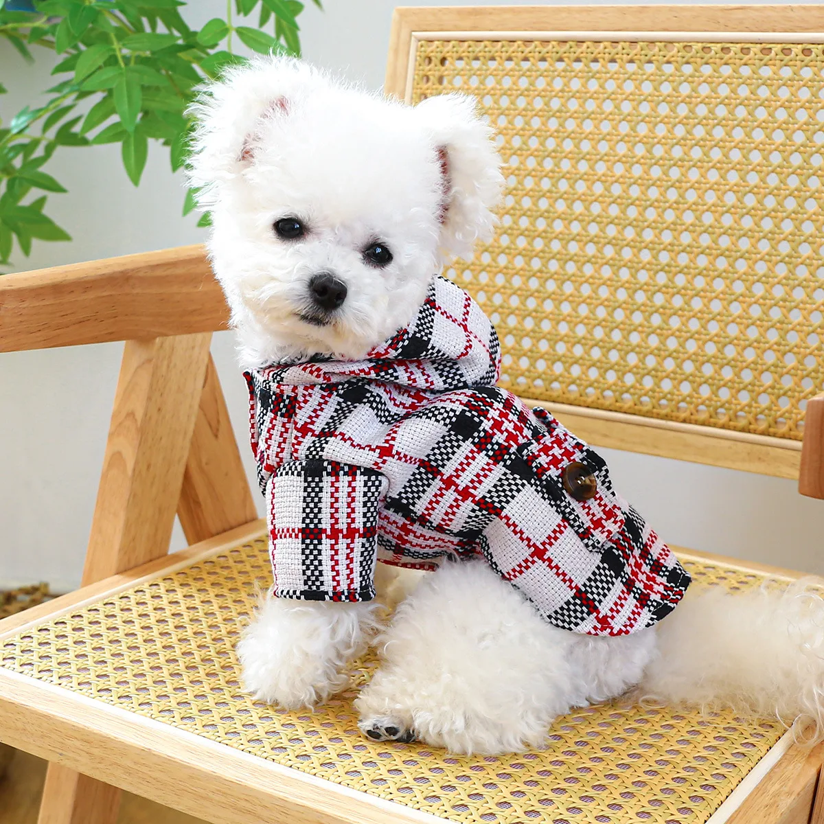 

Autumn and Winter Pet Clothes Plaid Windbreak Fashion Hoodie Small and Medium-sized Dog Coat Chihuahua Yorkshire Poodle