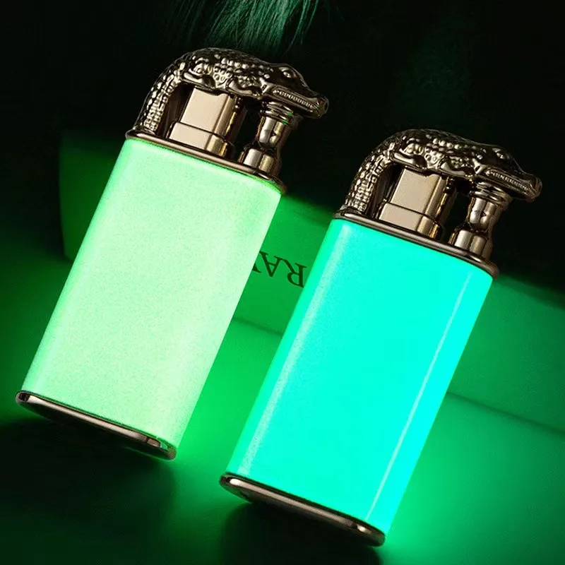 Новинка креативная зажигалка с драконом двойным огнем и открытым ветрозащитная