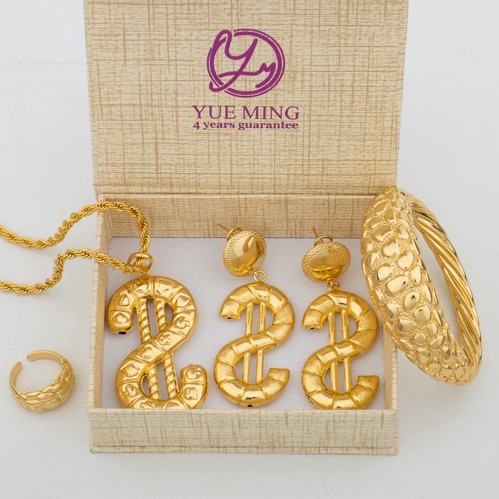 

Dubai Gold Plated Jewelry Sets For Women Hollow Bride Copper Necklace Earrings Bangle Ring Luxury Wedding Trend Female Jewellery
