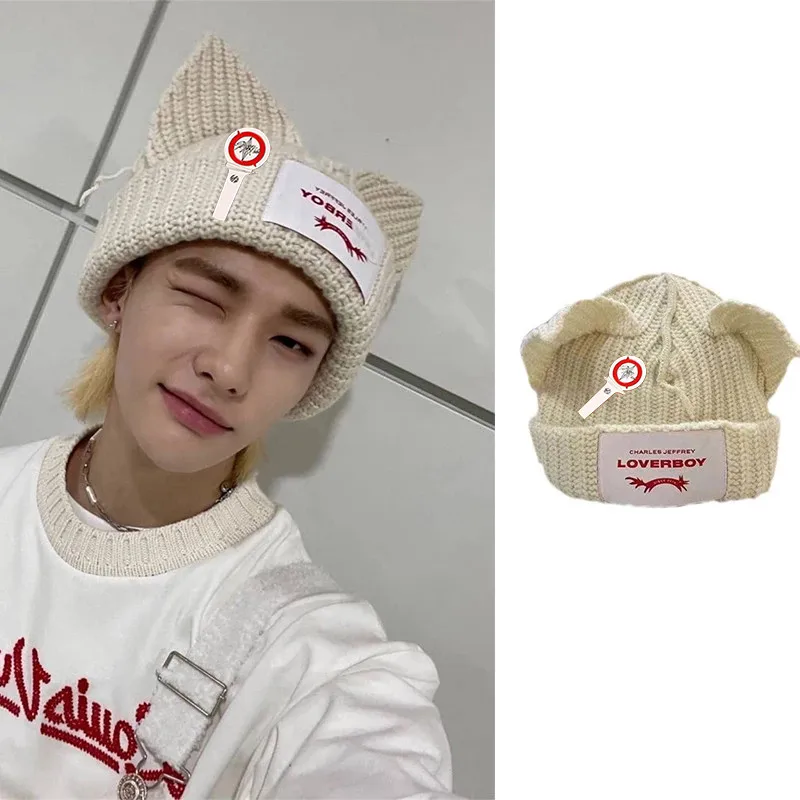 

Stray Kids Loverboy Beanie Cat Ears Kpop Knitted Hat Boy Girl Hats Beanie Caps With Metal Pin Felix Hyun-Jin Lee Accessories