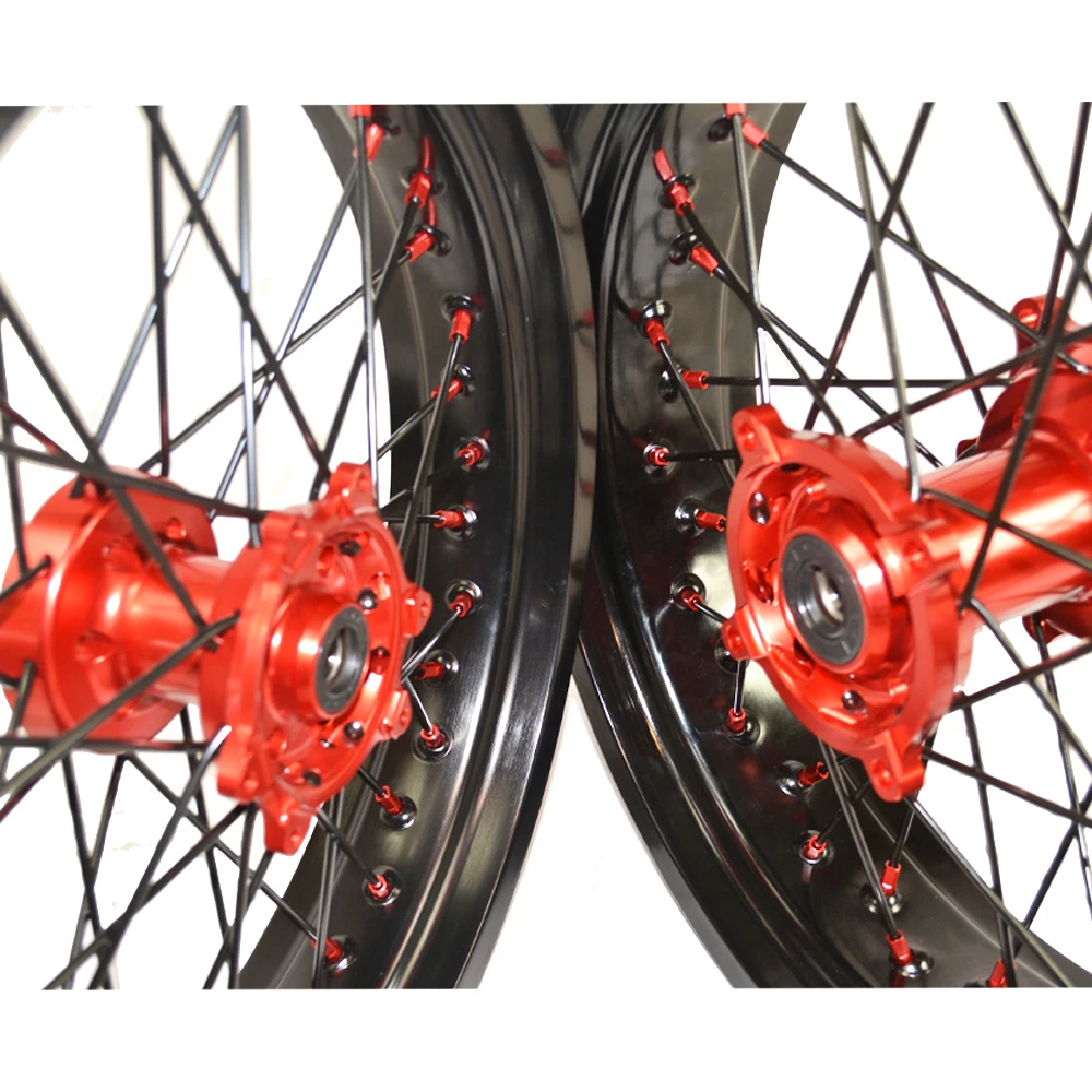 Рисунок 5 - Колеса для внедорожных мотоциклов 17 дюймов