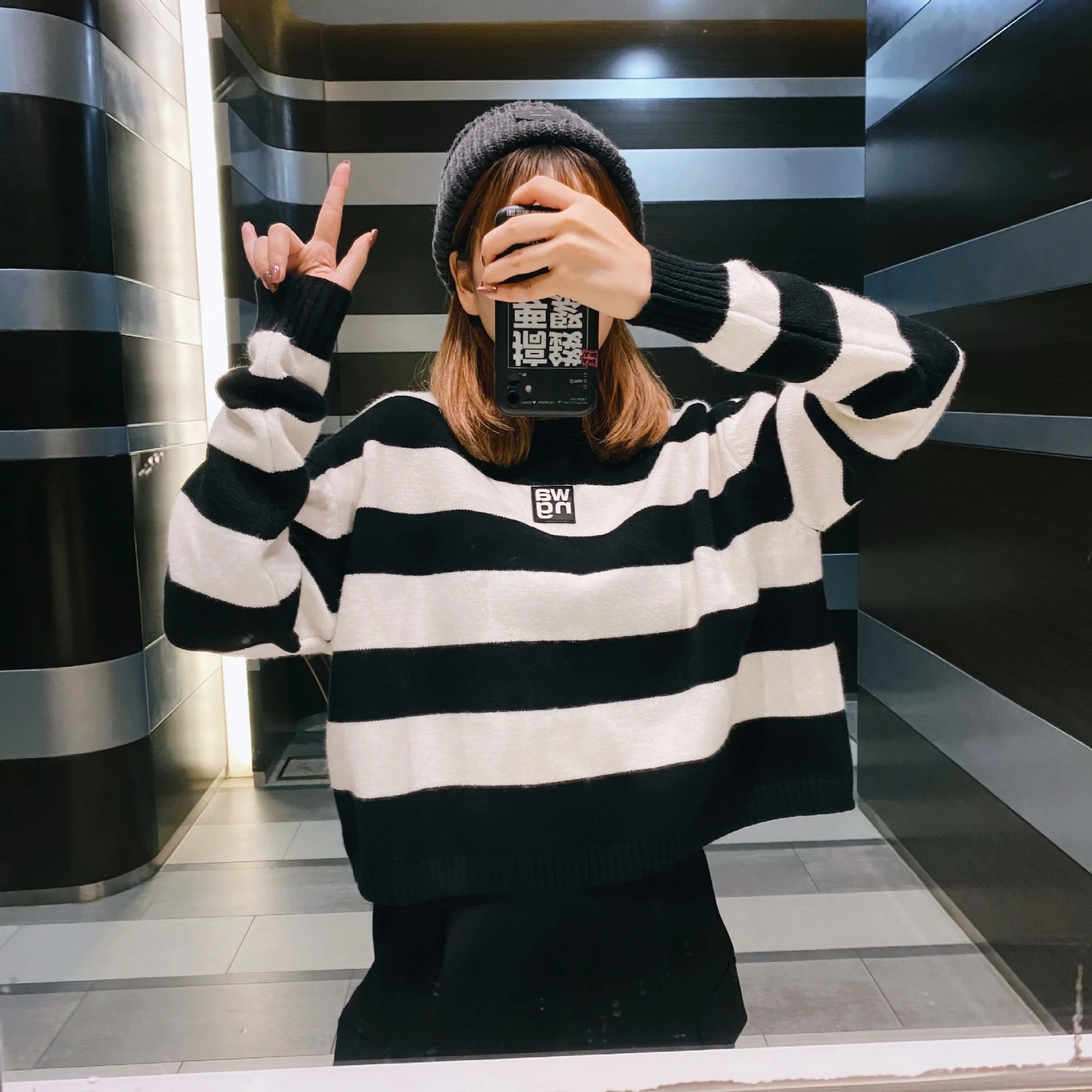 

Autumn Winter Women Sweater Striped Loose Pullover Letter Long Sleeve O-Neck Short Club Wear Knitting High Quality
