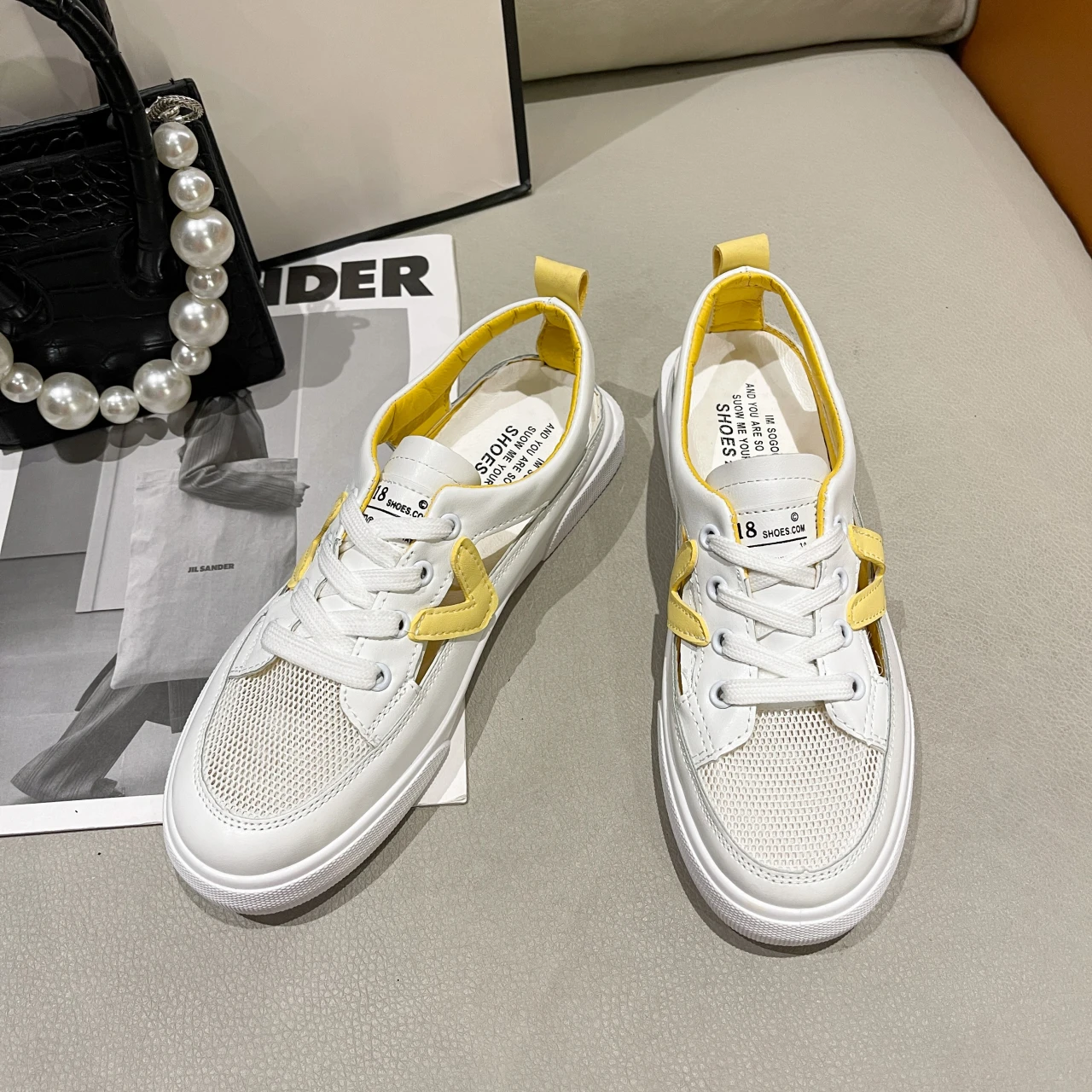 Women Shoes Breathable Vulcanized Shoes White Light Women Casual Shoes Sneakers Women 2023 New summer Women Flat Comfort shoes