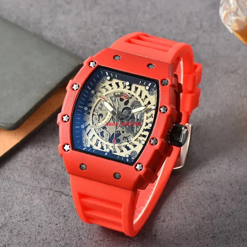 

Часы мужские кварцевые с автоподзаводом, 3 контакта