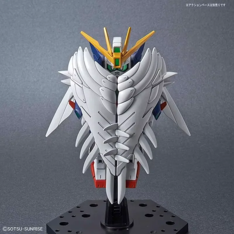 Фигурки героев аниме BANDAI GUNDAM SDCS WING Gundam ZERO EW ПВХ фигурки роботов для сборки