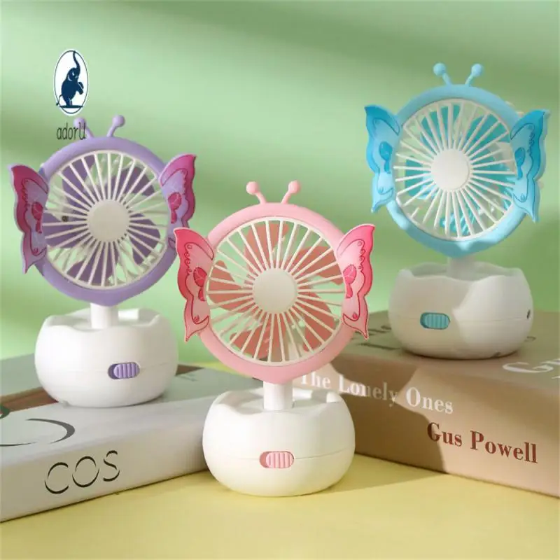 

Usb Charging Fan Desktop Fan Spray Water Supply Fan