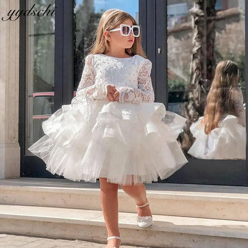 

Lovely White Knee Length Flower Girl Dresses For Wedding 2023 Tulle Ruffles Long Sleeves O-Neck First Communion Gowns With Bow