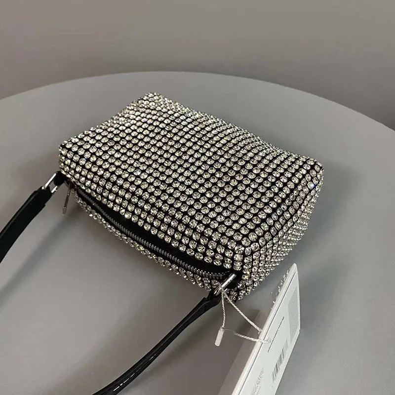 102157 2022 New Luxury Brand Designer Women Bags Rhinestone Bag Biling Flashing Diamond Full Mini Bags Female Underarm Bag A2